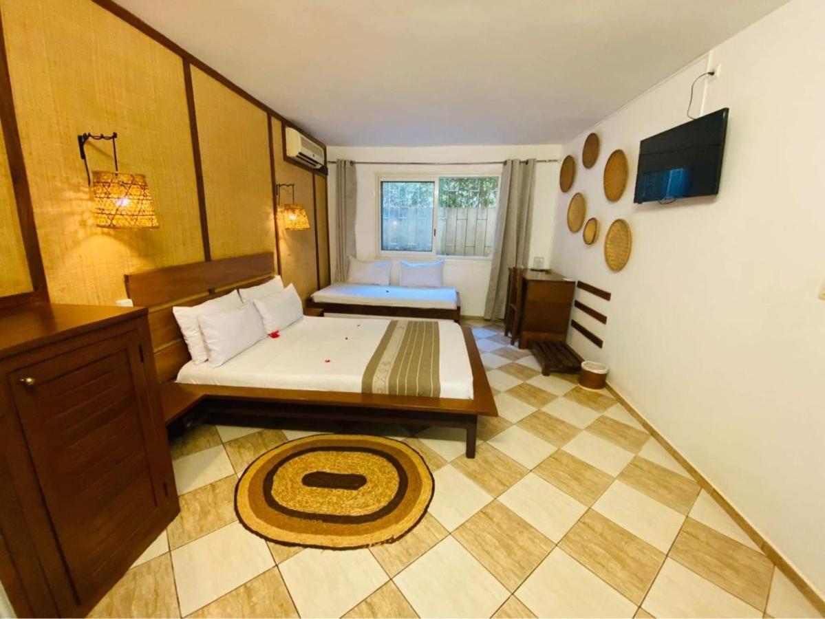 Le Jardin Exotique Hotel Antsiranana Exterior photo